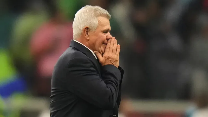 Javier Aguirre y su reacción ante la sólida clasificación de México a octavos del Mundial