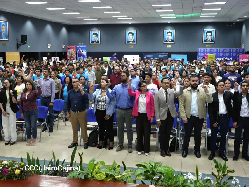 Sistema Educativo Nacional desarrolla Congreso de Creatividad, Ciencia e Innovación