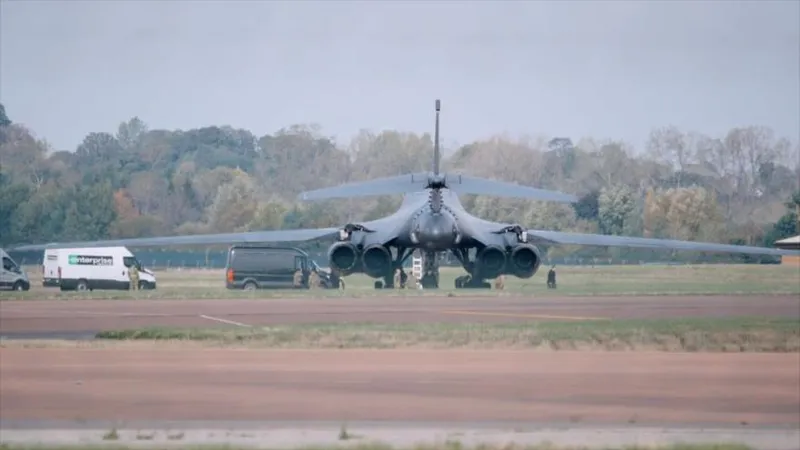 Huida de bombarderos de EEUU planeta una nueva preocupación para Israel