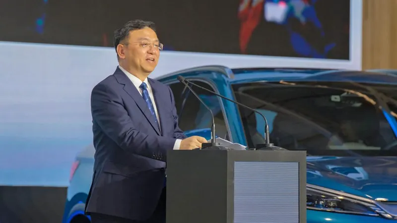 BYD no quiere que nadie hable mal de sus coches: se ha gastado casi 1 millón de euros en demandas y lidera el ránking
