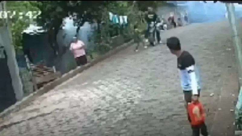 Niña queda grave al ser impactada por motociclista en Waslala