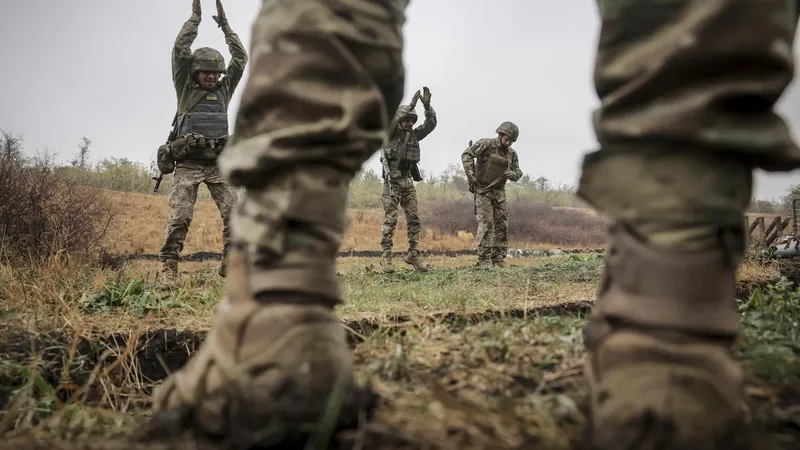 Europa estima que los recursos humanos para las FFAA de Ucrania se agotarán en un año, informa la Inteligencia rusa
