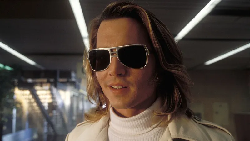Johnny Depp recibió a esta estrella española con una máquina de pedos en su debut internacional: "Es superinteligente"