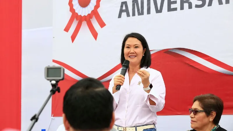 Fujimori aventaja a Sánchez por 1.207 votos en la recta final del recuento