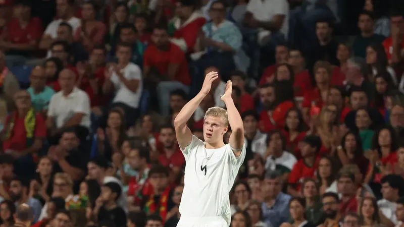 Haaland alarma al Manchester City tras pedir el cambio con Noruega