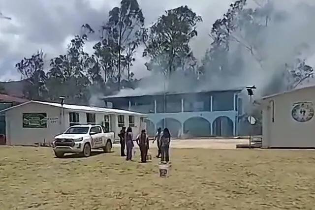 Investigan atentado explosivo contra colegio electoral en Perú