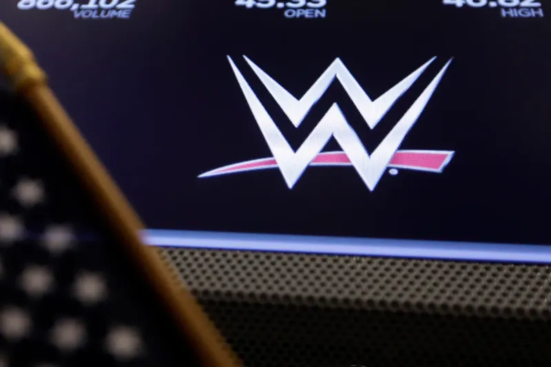 Penta Zero Miedo hace historia en la WWE tras ganar Money in the Bank 2026