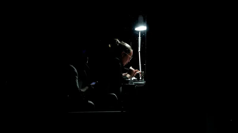 "Estamos muy vulnerables en el sector energético": Ecuador se enfrenta a El Niño y la falta de luz de Colombia