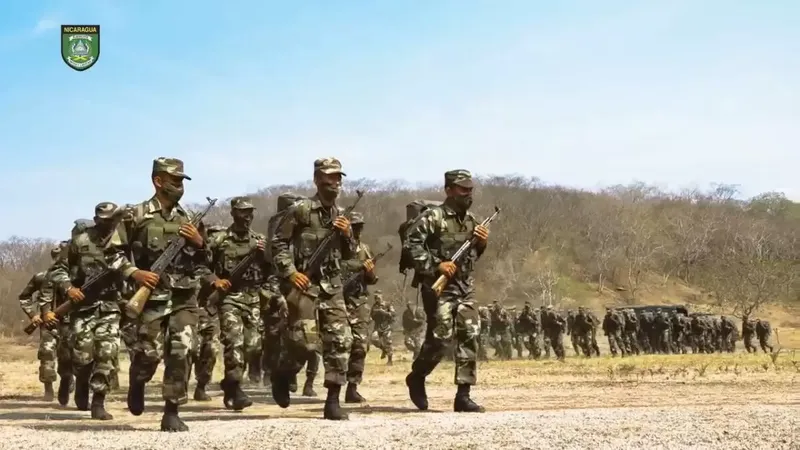 Ejército de Nicaragua realiza ejercicios de adiestramiento en Juigalpa