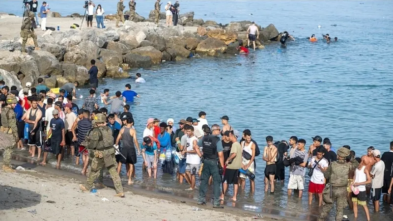Reportan nuevo intento de ingreso masivo de migrantes en Melilla