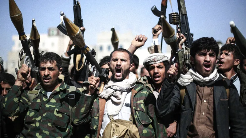 Yemen advierte ataques contra petroleras de Arabia Saudita