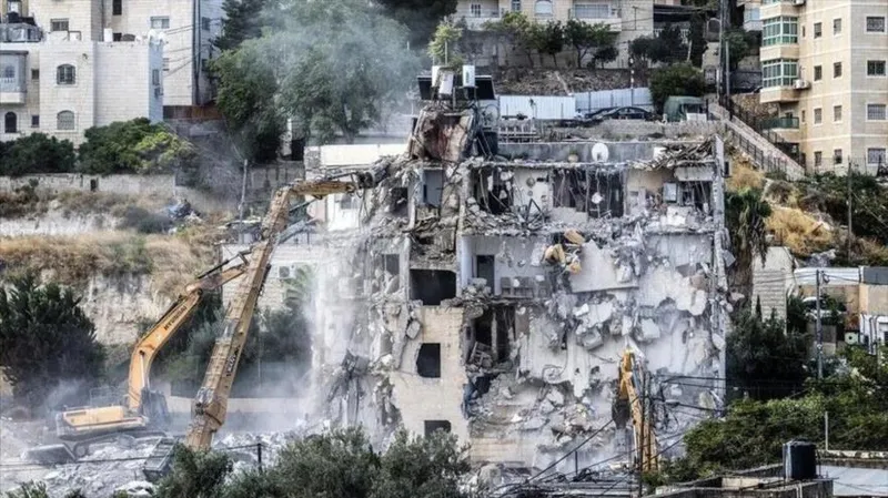 Ben-Gvir supervisa demoliciones y HAMAS condena “terrorismo organizado”