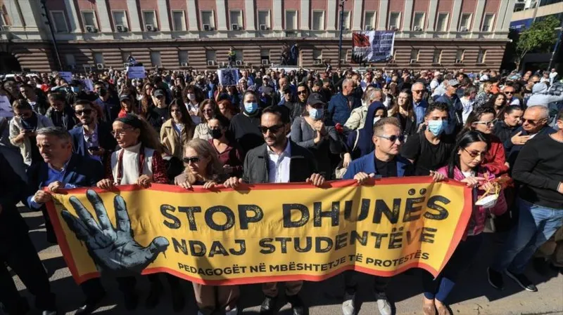 Albania: siete días de protestas estudiantiles y represión policial en Tirana