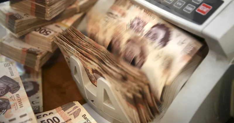 Monedas emergentes apuntan a 10 semanas de ganancias, su mejor racha desde 2007