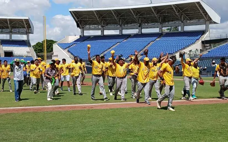 Guerreros de Nueva Segovia doman a los Leones de León y pasan a la segunda vuelta del Pomares
