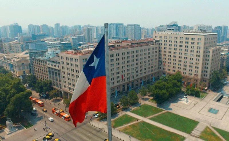 Economía de Chile cae 0.5% en primer trimestre de 2026, su peor desempeño desde 2009