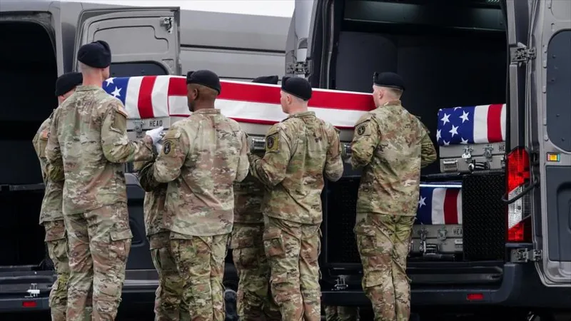 Pentágono reduce repentinamente cifra de bajas de EEUU en guerra con Irán