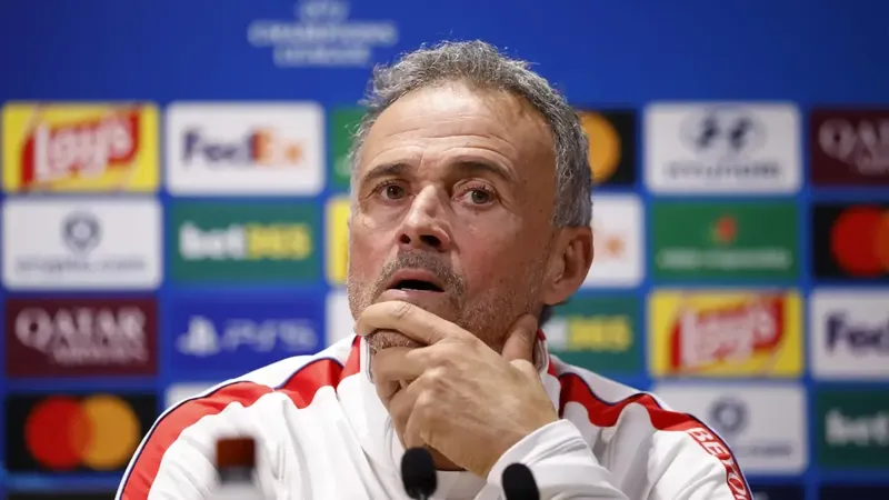 Luis Enrique, contundente en la comparación Messi-Lamine y explica cómo frenarlo