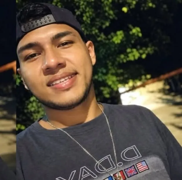 Fallece motociclista de 28 años tras chocar contra un poste en el Distrito IV de Managua