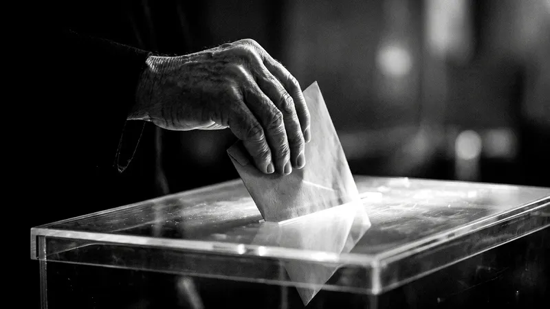 ¿Cómo saber desde el móvil dónde tendré que votar en las elecciones del 29N?