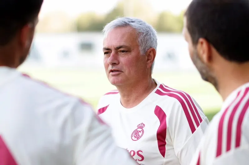 Mourinho inicia nueva etapa y lidera la preparación del Real Madrid
