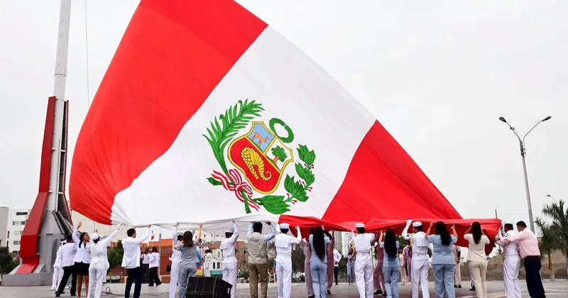 A quiénes aplica el feriado del 8 de octubre en Perú y quiénes recibirán un pago extra