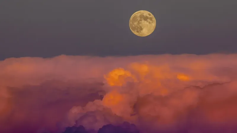 ¿El Sol y la Luna están detrás de ciertos terremotos?: este estudio lo explora