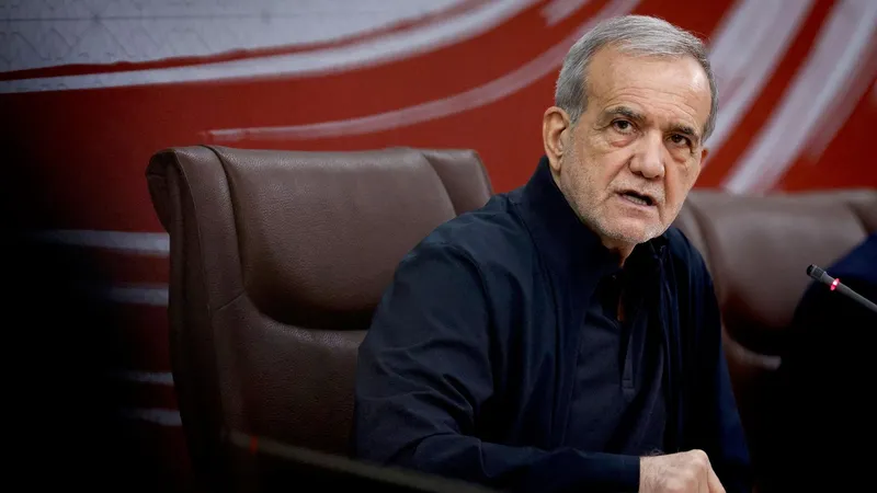 "Nunca nos quedaremos mirando tranquilamente": Irán advierte que responderá a cualquier agresión armada de EEUU