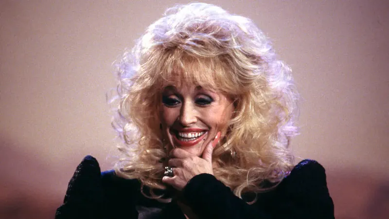 Muere Dolly Parton a los 80 años: así fue la vida de la reina del country que conquistó al mundo