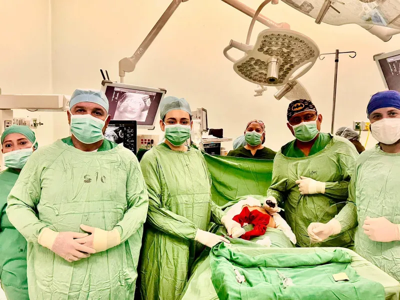 Realizan tres complejas cirugías fetales en un solo día en el Hospital Bertha Calderón