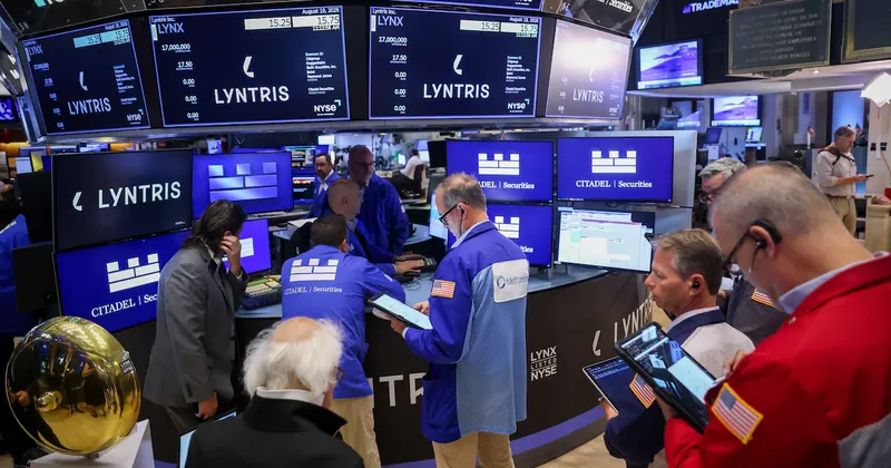 S&P 500 sube impulsado por Nvidia, con la atención del mercado puesta en Jackson Hole