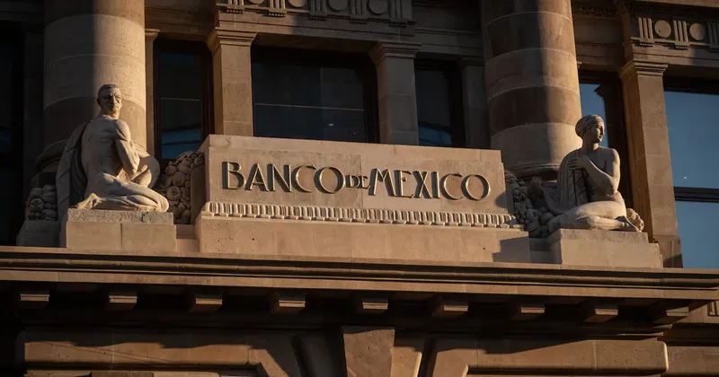 Subgobernadores disidentes de Banxico advierten sobre convergencia de la inflación y duración de la pausa