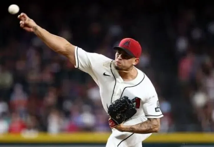 Jonathan Loáisiga consigue cuarta victoria de la temporada en Grandes Ligas