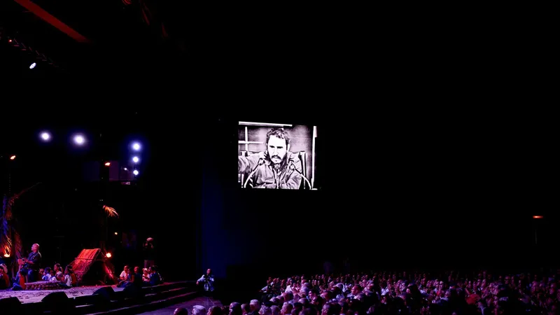 Cuba conmemora el centenario del natalicio de Fidel Castro, líder histórico de la Revolución