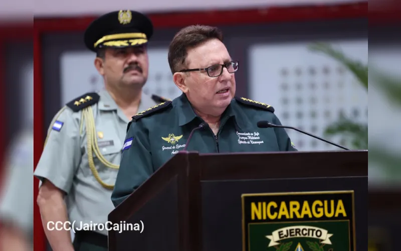 General Avilés destaca labor de Fuerza Aérea por la soberanía, la seguridad y la paz