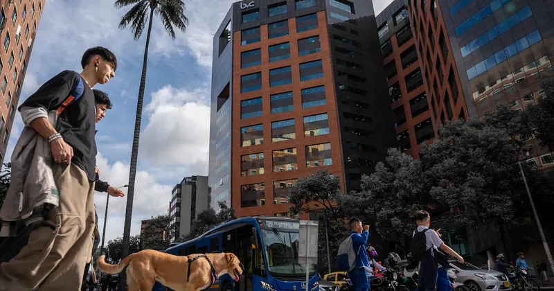 BofA ajusta estrategia en América Latina: reduce Brasil y apuesta por Chile y Colombia