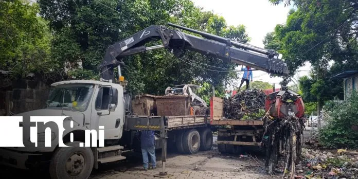 Alcaldía de Managua limpia cauce en Camilo Ortega tras denuncia de pobladores
