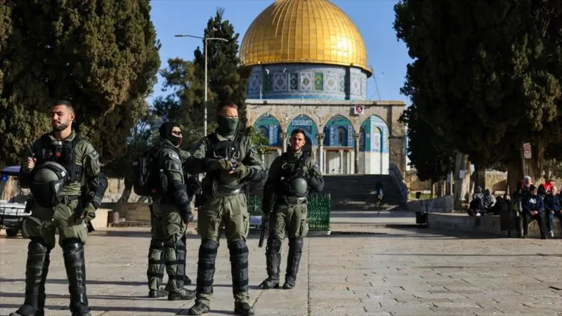 Ocho países musulmanes condenan ataques israelíes en Mezquita Al-Aqsa