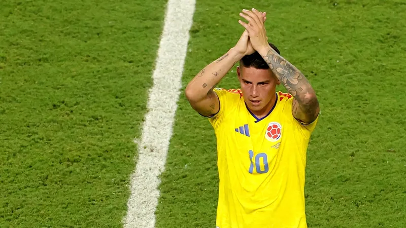 James Rodríguez anuncia su retiro de la Selección de Colombia