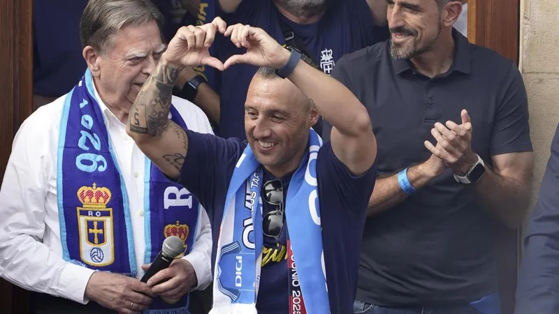 ¡Santi Cazorla anuncia su retirada!