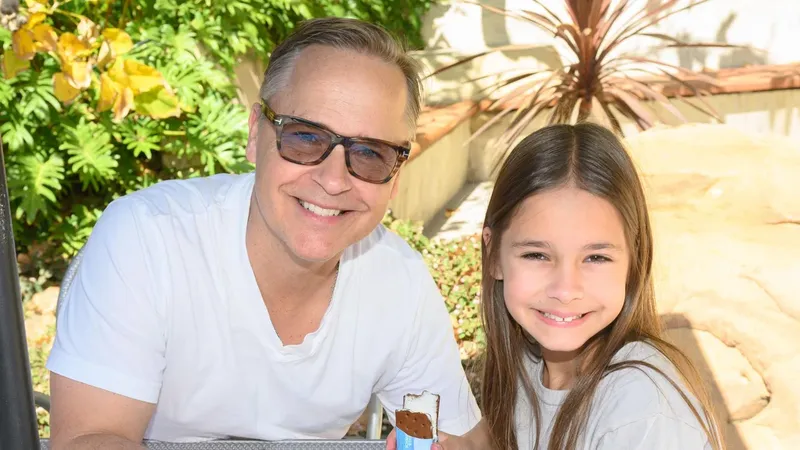 Fiona, hija del actor Chad Lowe y sobrina de Rob Lowe, muere a los 13 años