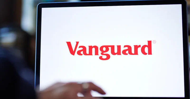 Vanguard pone fin a los 20 años de dominio de BlackRock en el mercado de ETFs de EE.UU.