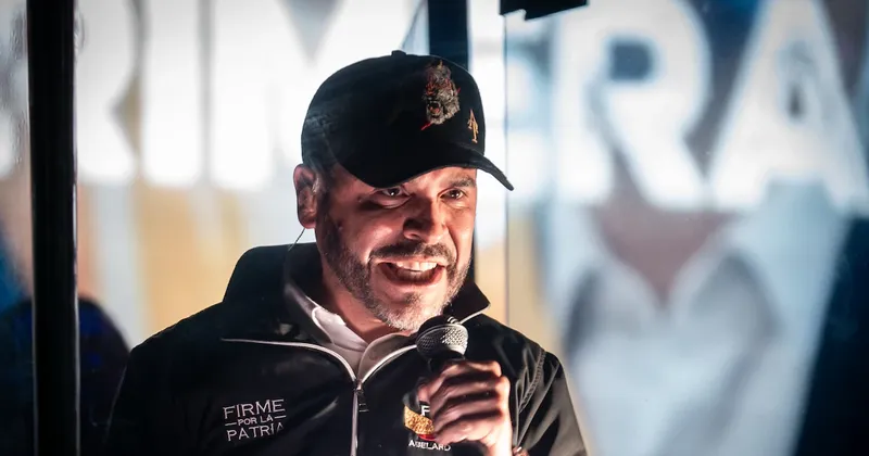 Cepeda busca cargos penales contra su rival en las elecciones de Colombia