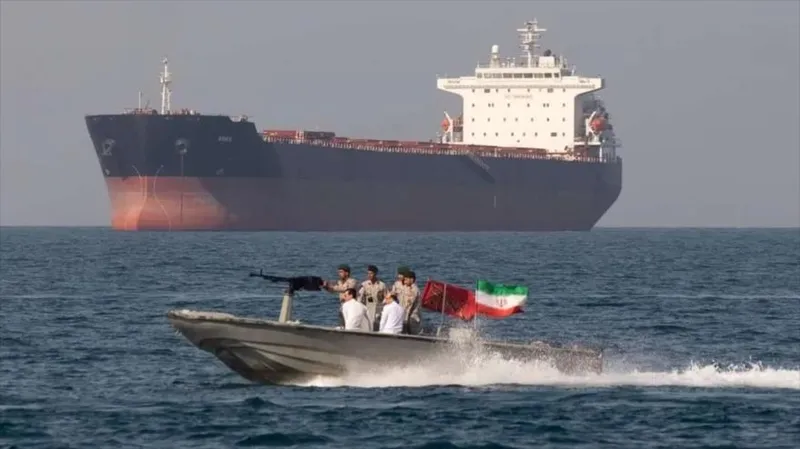 Irán declara que EEUU debe aceptar “nuevo orden” iraní en estrecho de Ormuz
