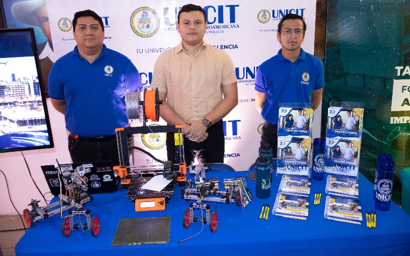 Más de 90 estudiantes universitarios culminan capacitación en Inteligencia Artificial