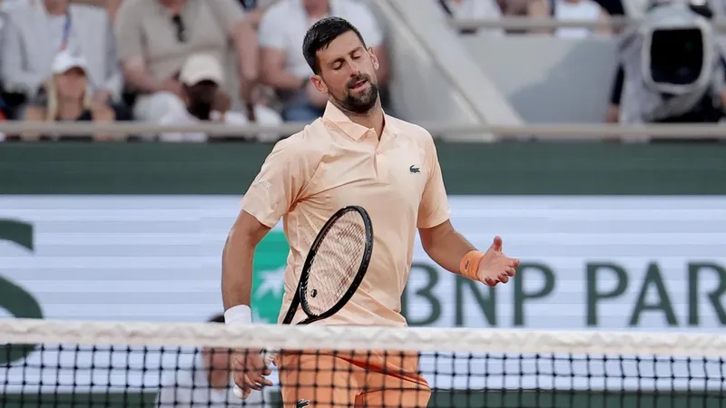Susto para la historia de Djokovic en Roland Garros