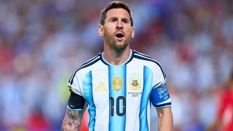 El cariñoso mensaje de Cristiano Ronaldo a Lionel Messi