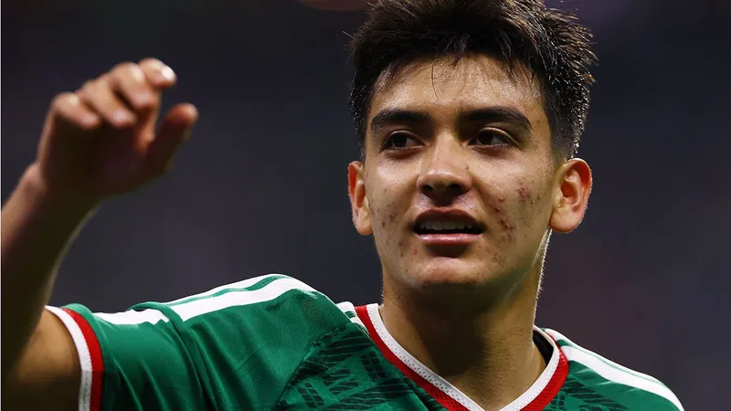 El Borussia Dortmun, otro 'pretendiente' de Gilberto Mora