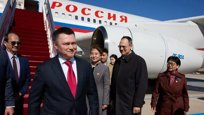 El presidente del Tribunal Supremo de Rusia viaja a China para compartir la experiencia del sistema judicial ruso