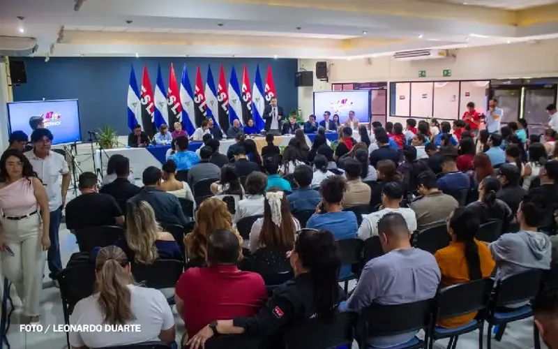 Encuentro de Comunicadores-La Lucha Permanente por la Verdad Verdadera